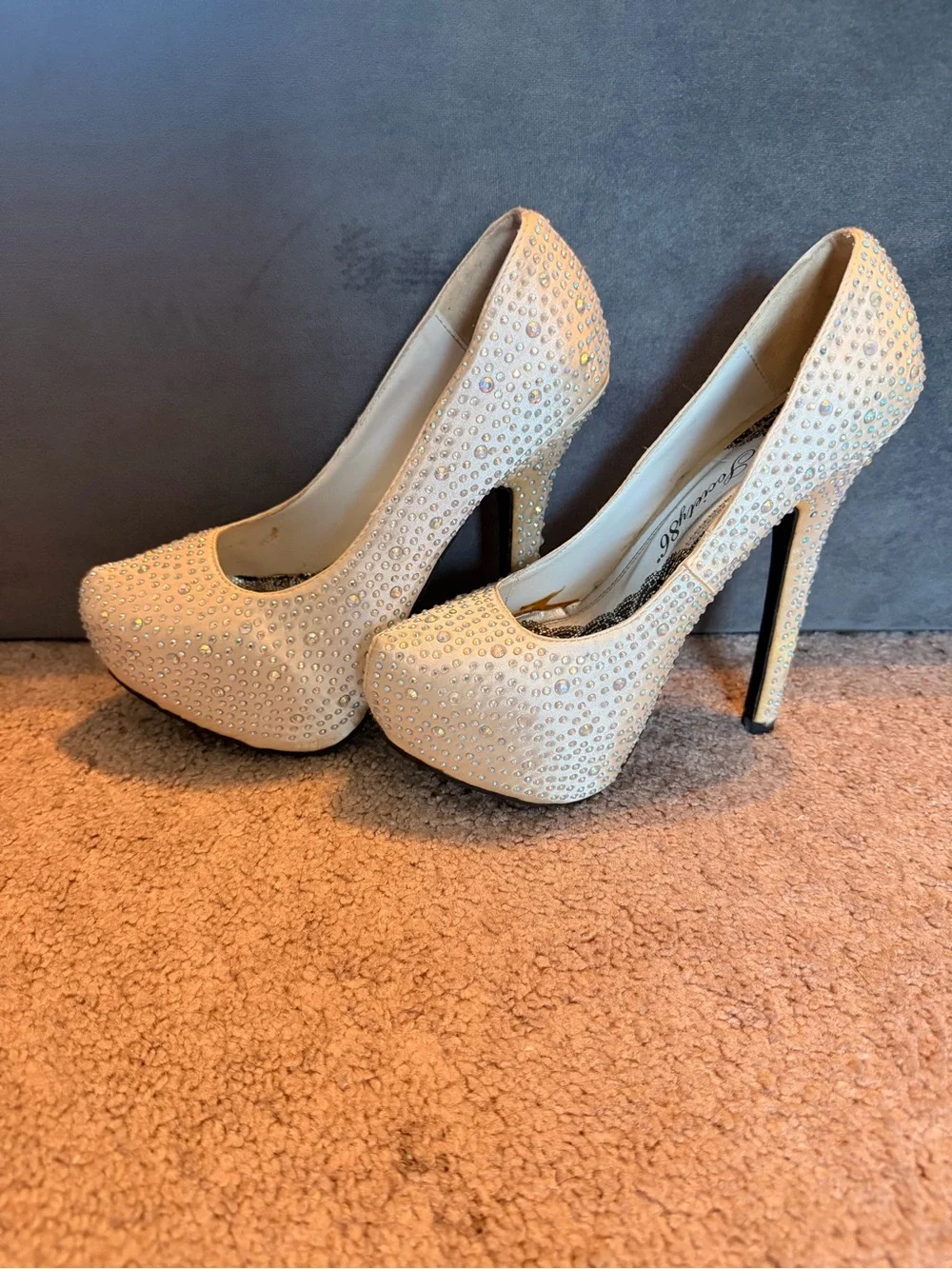 Embellished Crystal Platform High Heels - Ivory